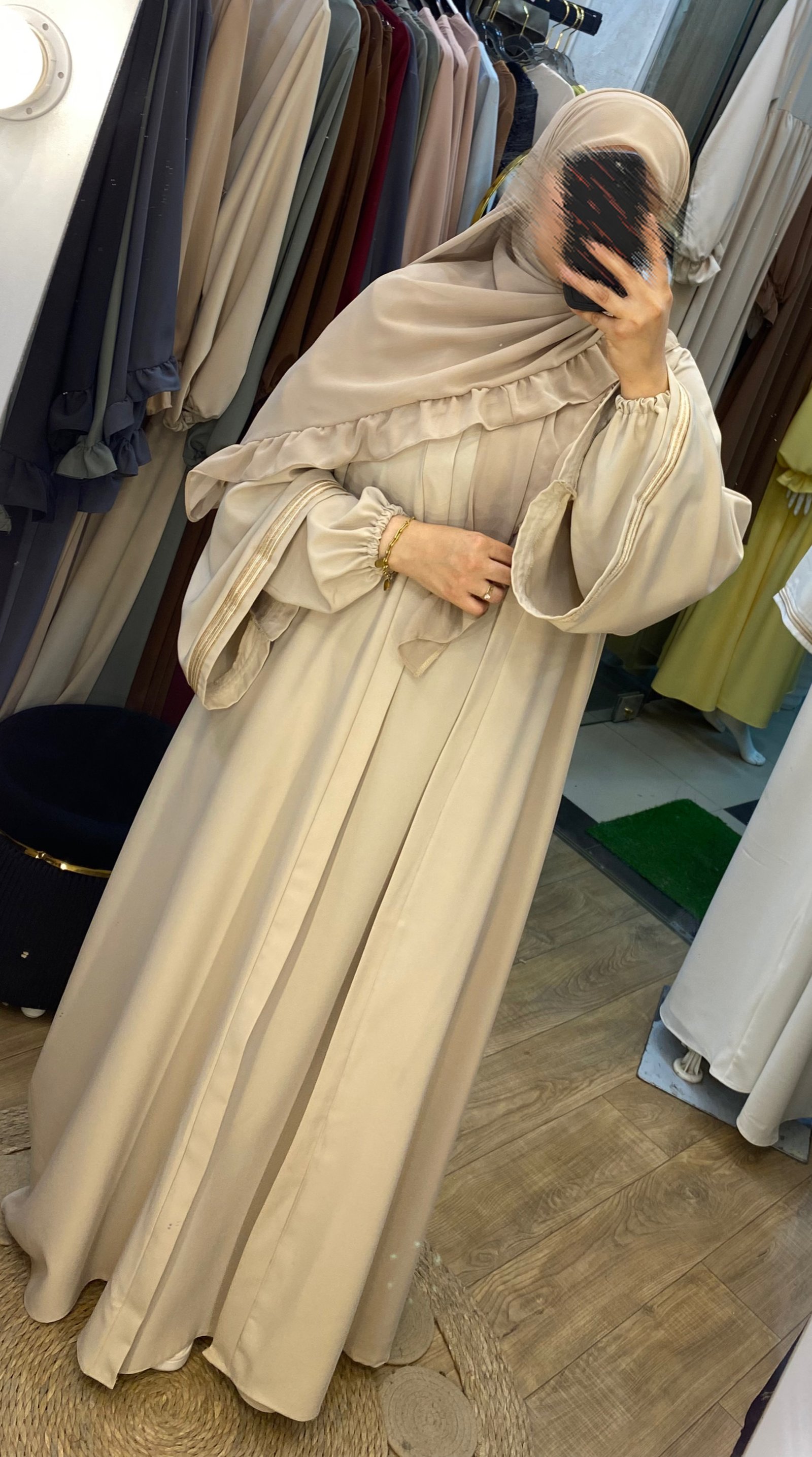 Ensemble abaya biege( abaya + sous abaya + foulard carre)