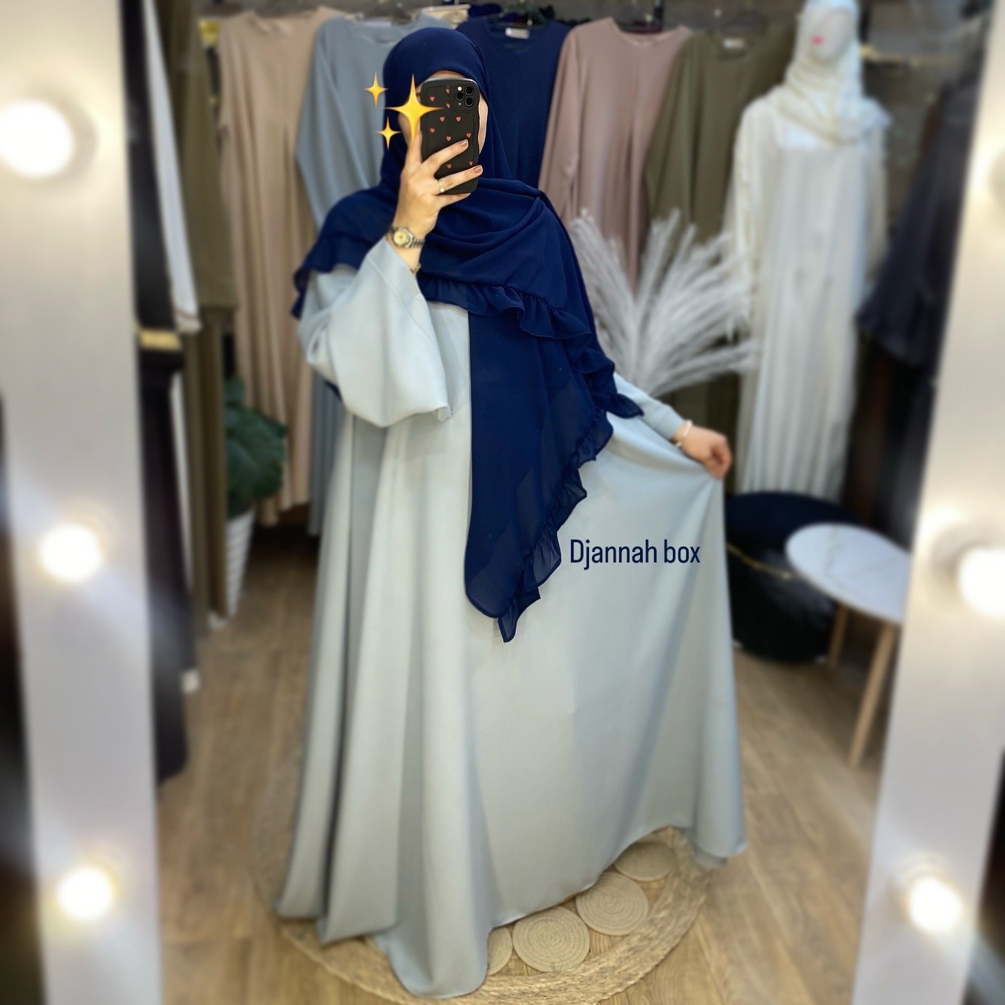 Ensemble abaya cloche ( abaya bleu ciel + f bleu nuit) 