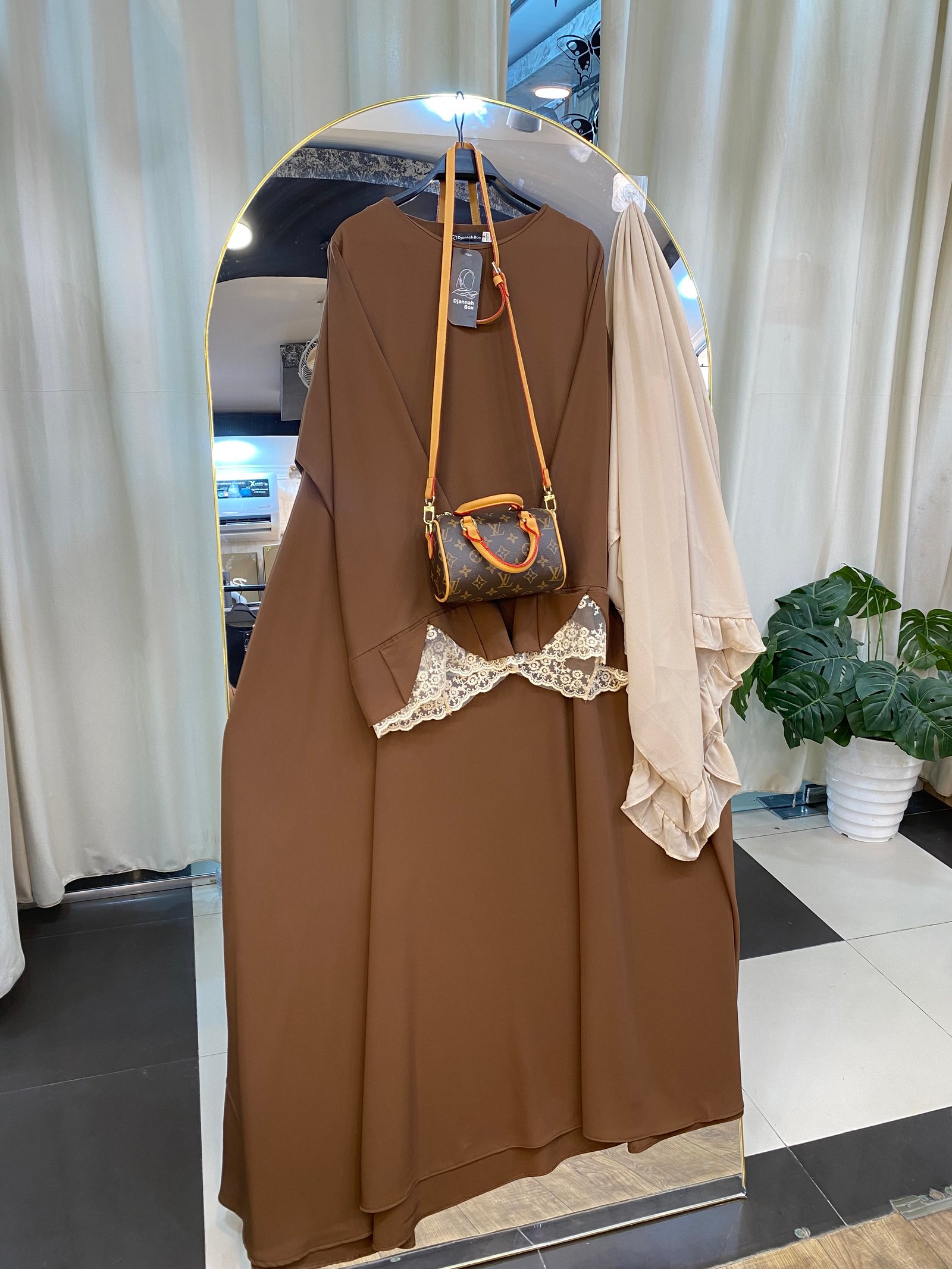 Ensmbl dentella marron caramel + f biege 
