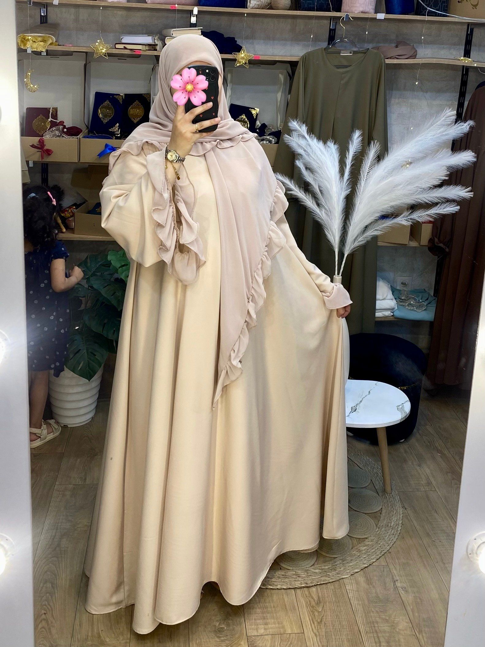 عباية سمرا biege